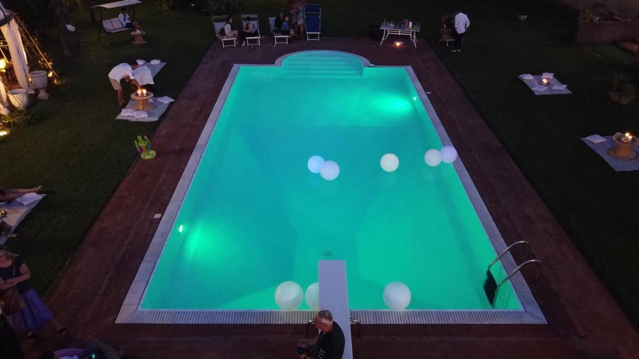 Villa Luxury Pool & Garden 피사 외부 사진